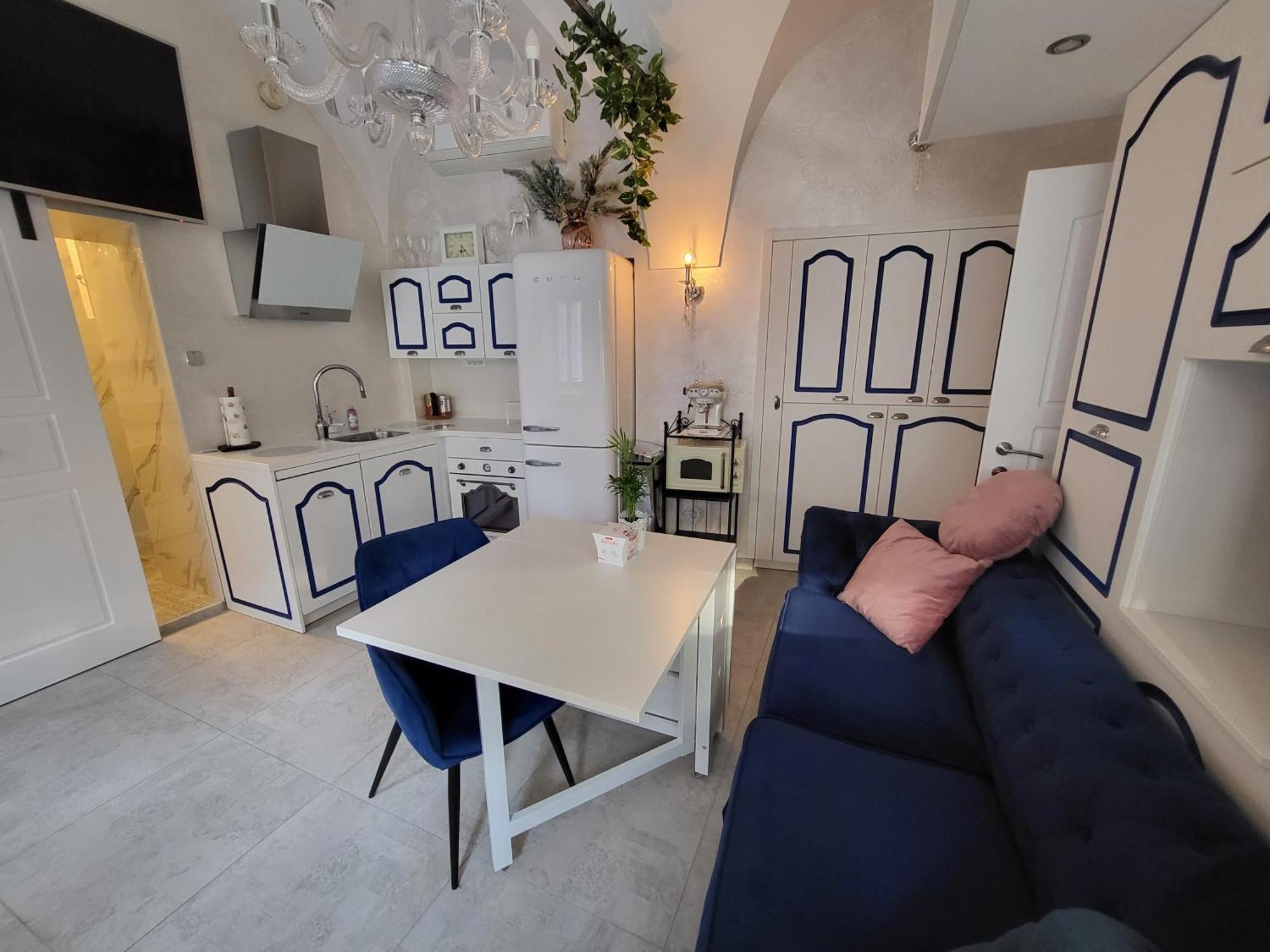 Vintage Apartment In The City Centre Old Town Любляна Екстер'єр фото